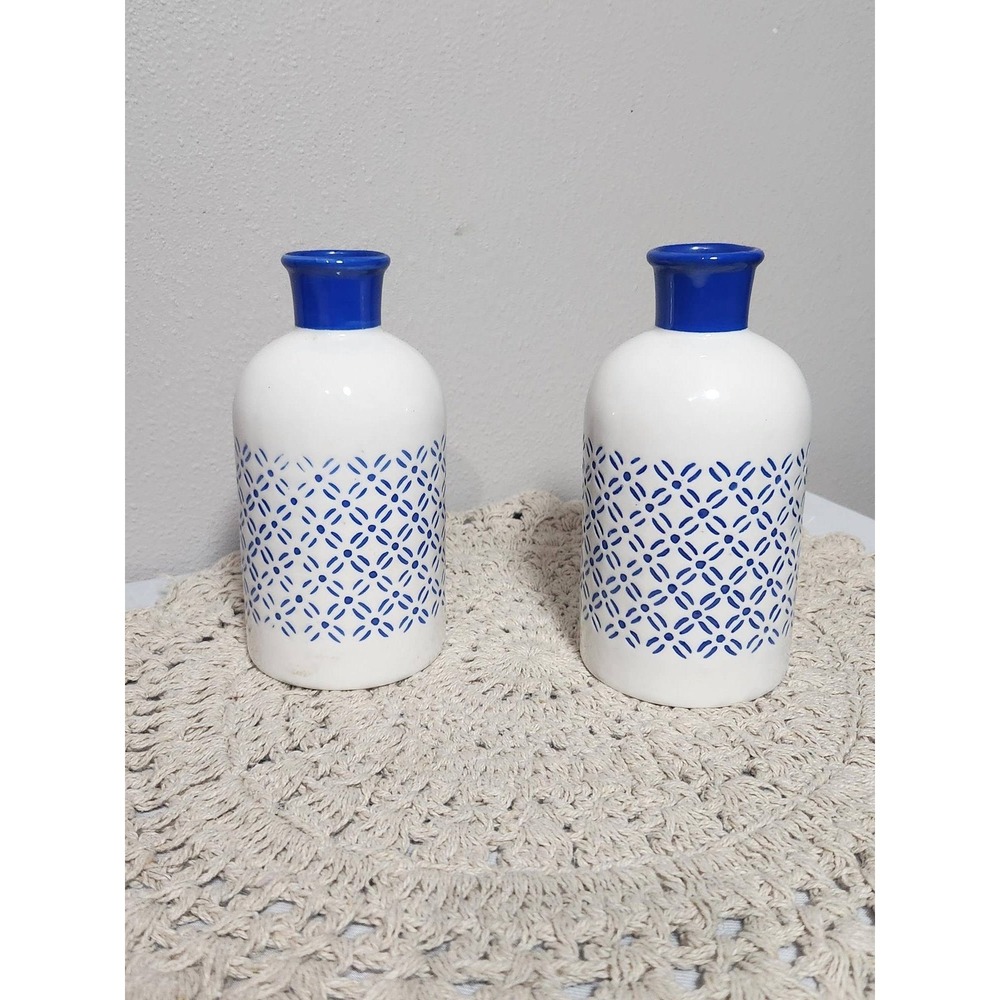 Midwood Brands Blue & White Ceramic Bud Vase Set of 2 Geometric Lattice Pattern
